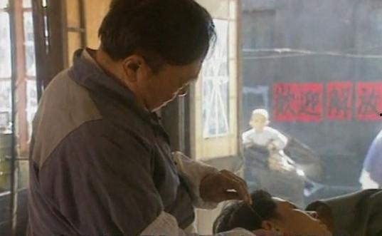 无悔追踪,揭秘传奇侦探的惊险探案之旅  第3张